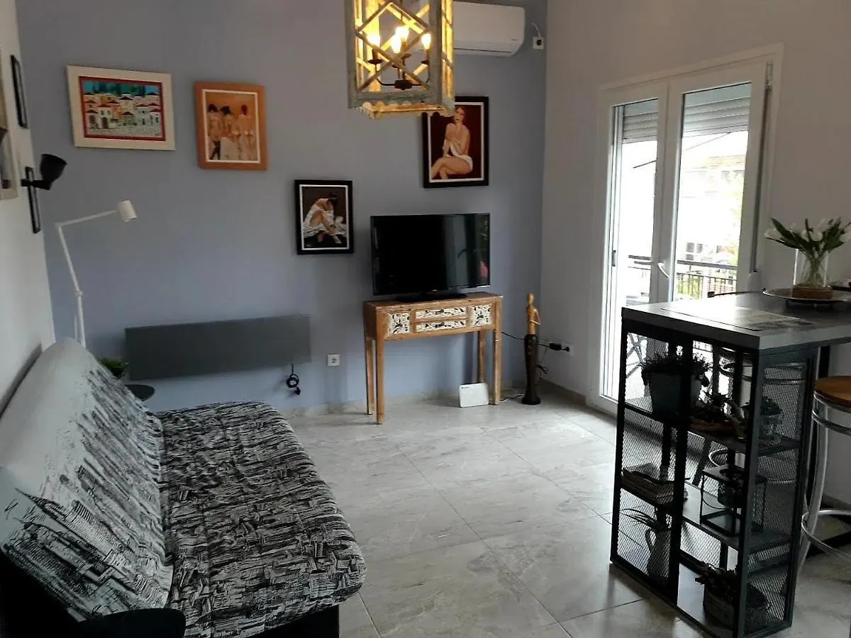 Sea Apartment Peraia